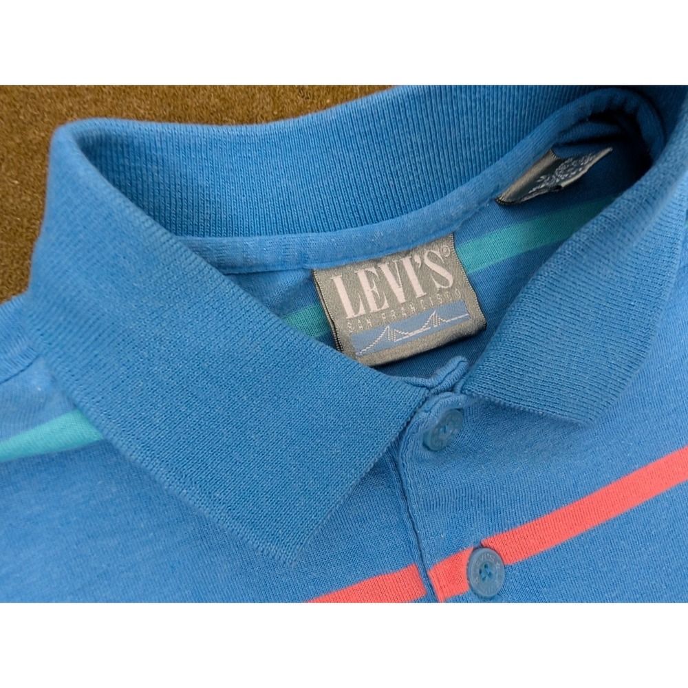 Vintage Levis Medium Shirt Men's Silver Label Blue Stripe Button Collar